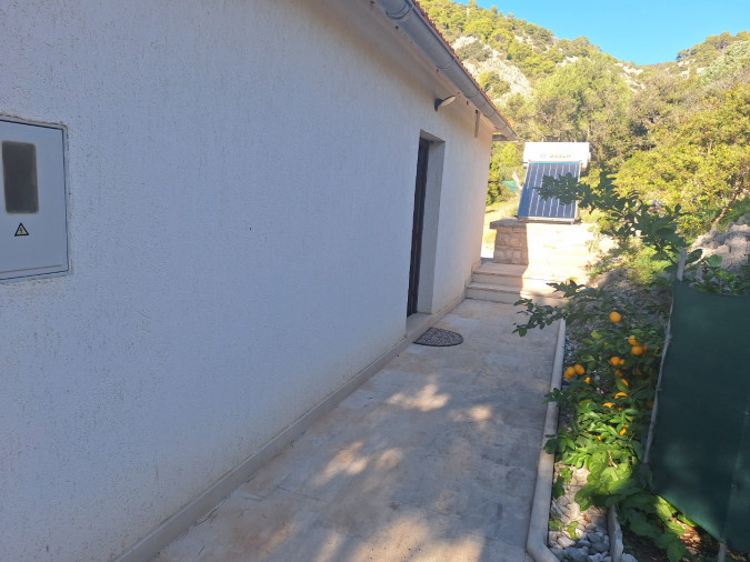 Interior first floor, Seaside House Sonja - Robinson type accommodation on Hvar island in isolated bay Gdinj